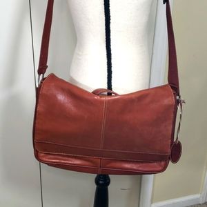 Pelle studio messenger/briefcase EUC